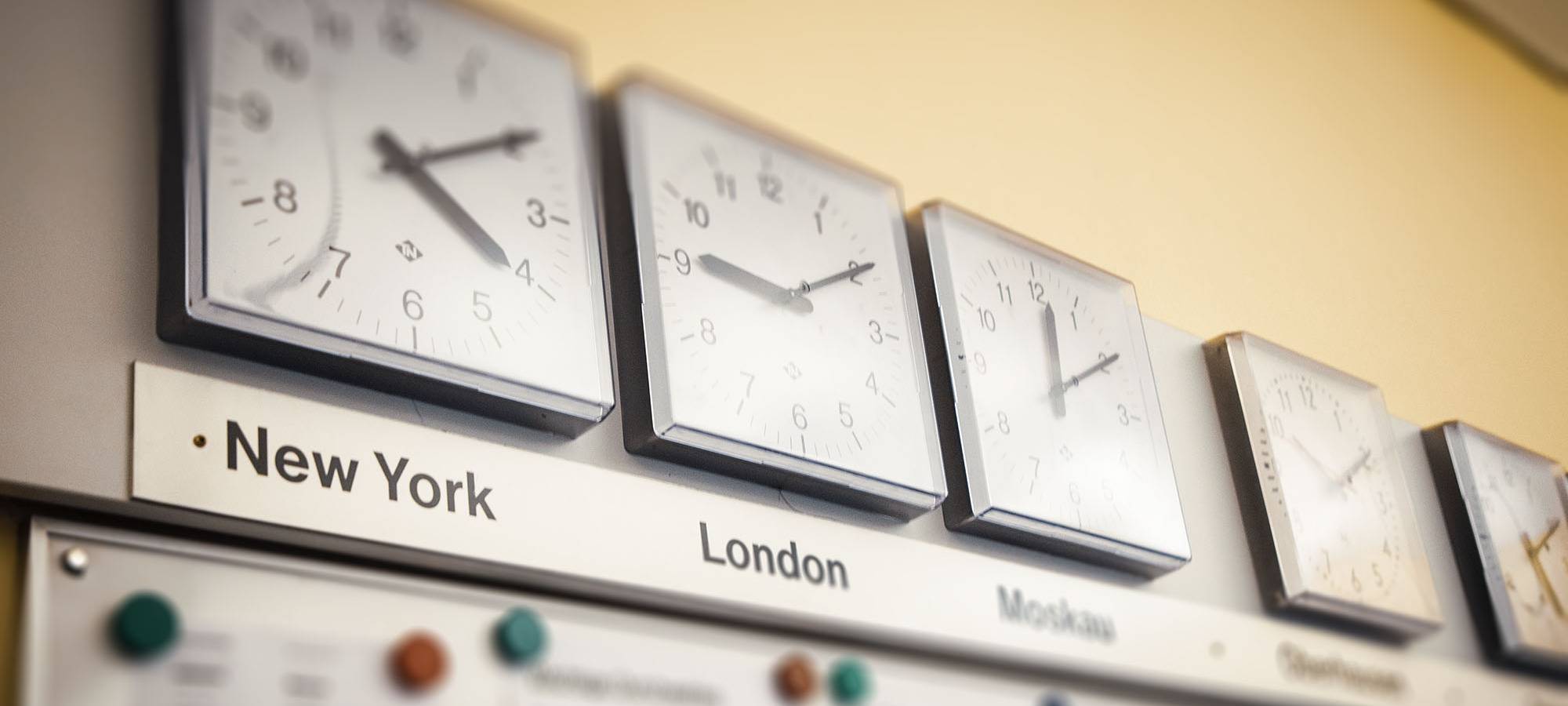 SPD, Grüne und FDP haben Koalitionsvertrag unterzeichnet