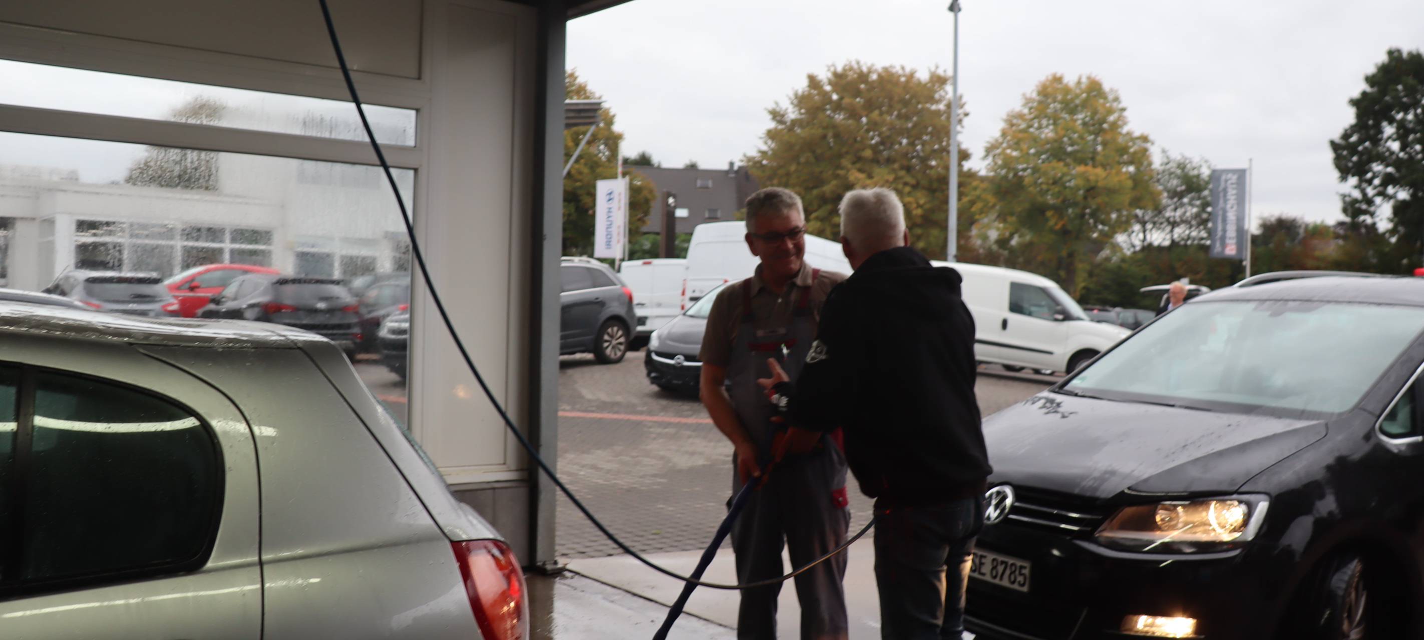 Autowaschen mit Antenne Unna