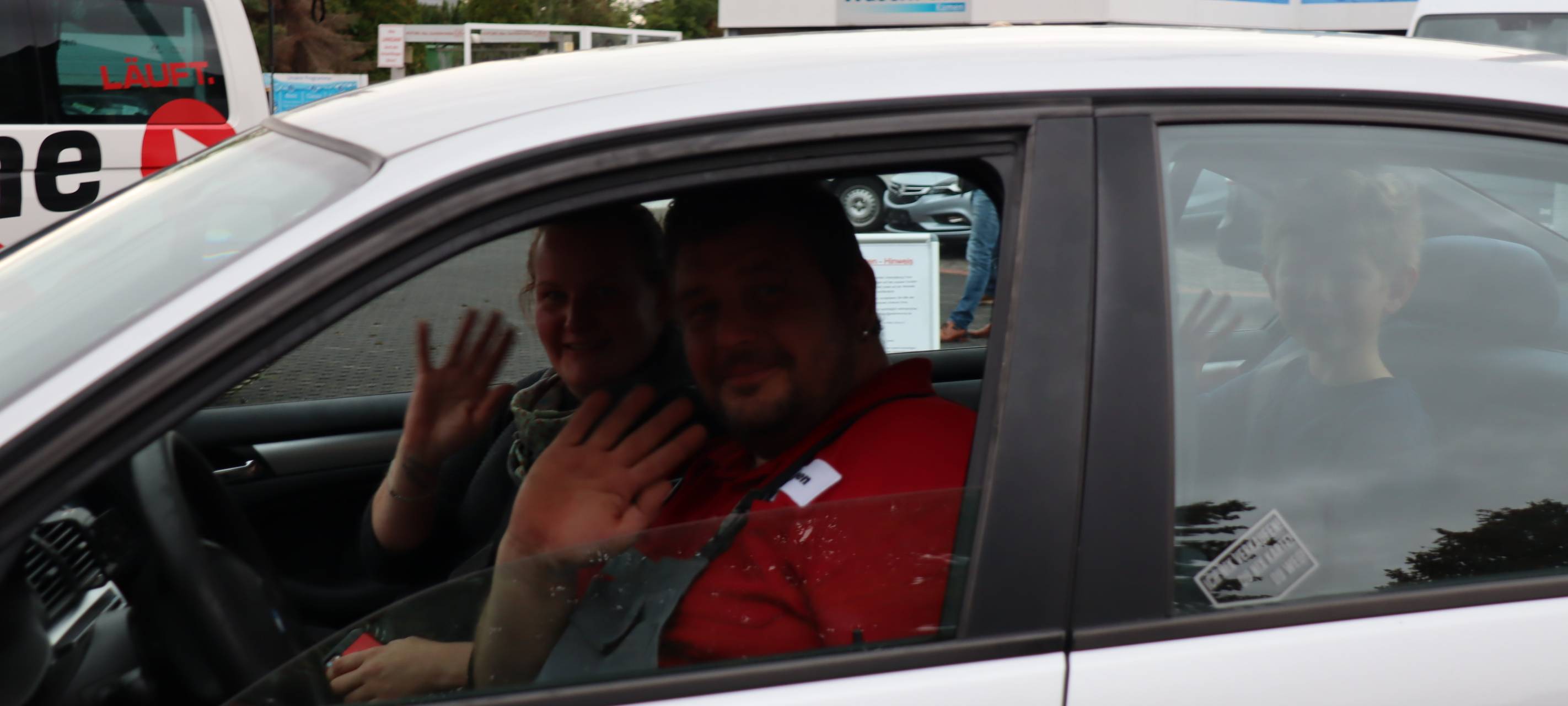 Autowaschen mit Antenne Unna