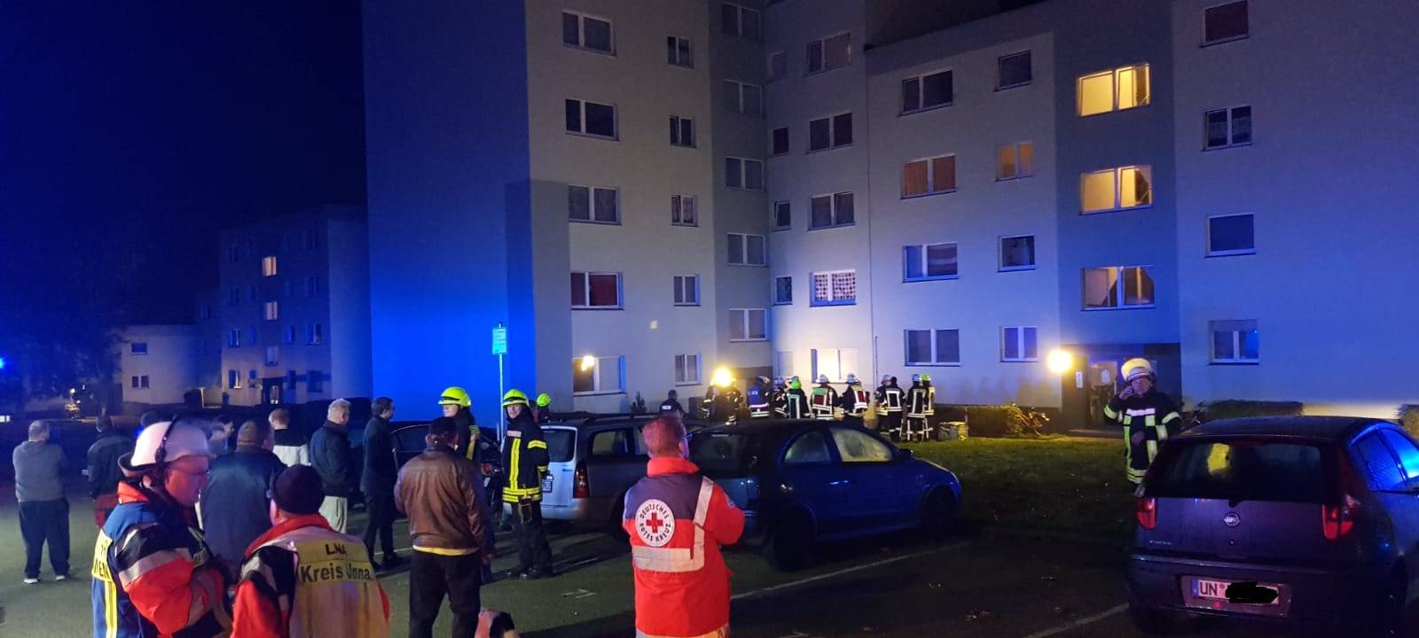 Brand in Mehrfamilienhaus