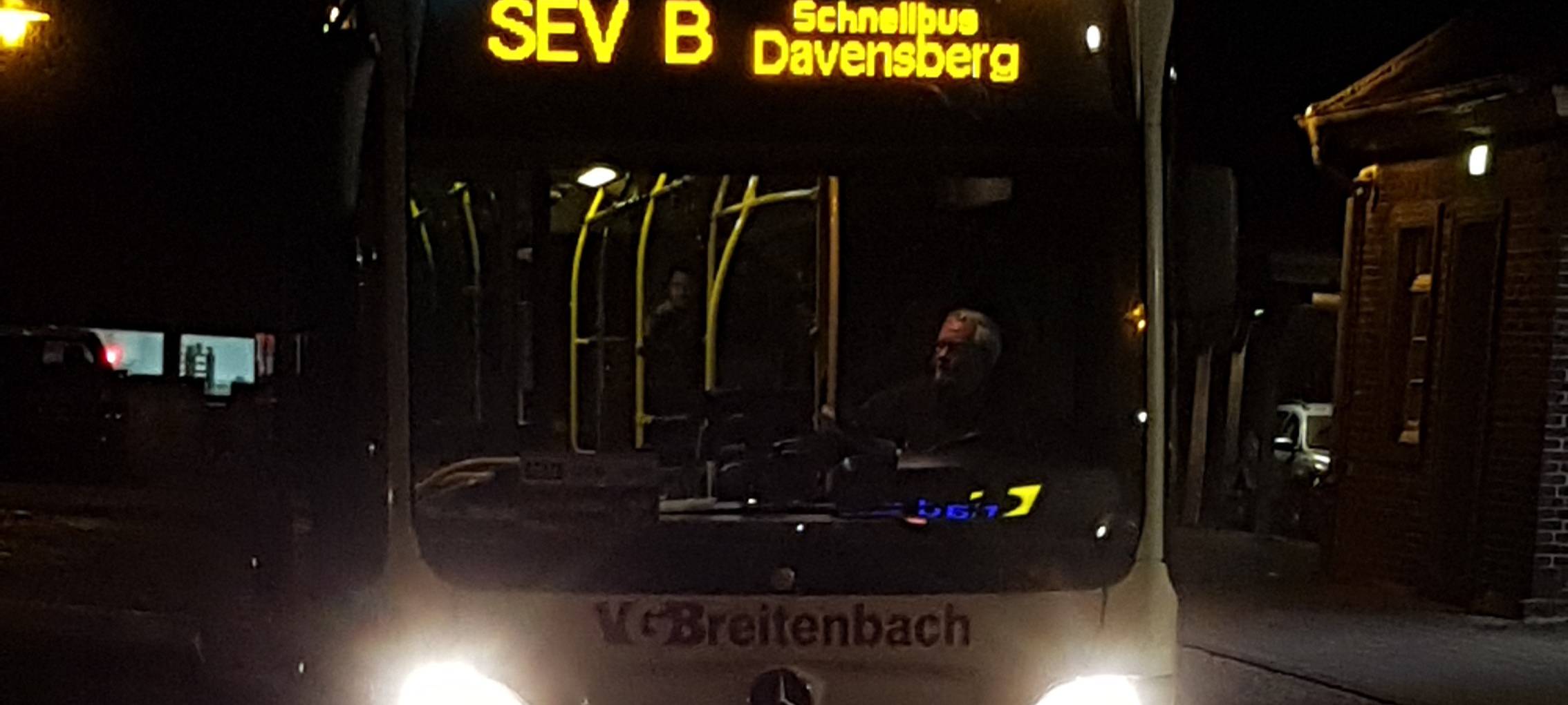 Nachtbusse im Kreis Unna fahren wie gewohnt