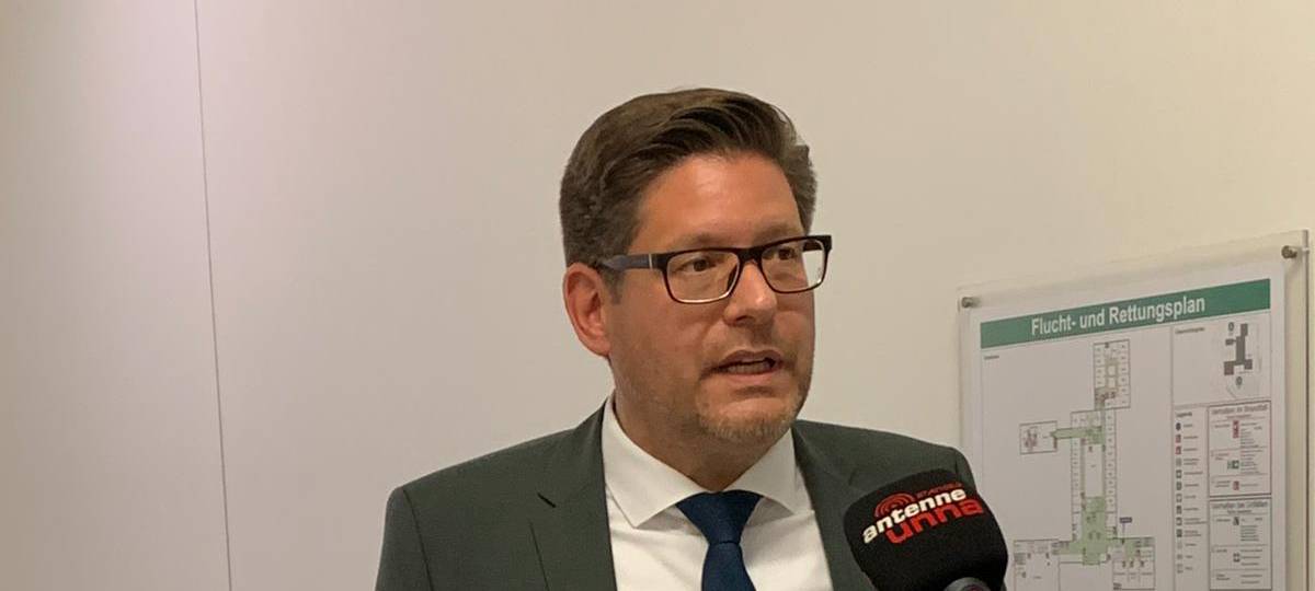 CDU-Parteitag: 5 Delegierte aus dem Kreis Unna wählen Vorsitzenden mit