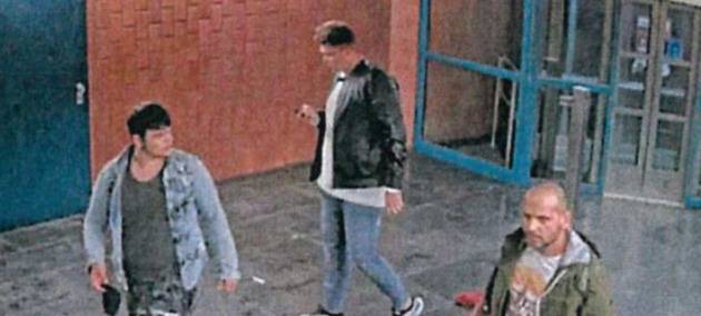 Die Dortmunder Polizei sucht nach diesen drei Männern.