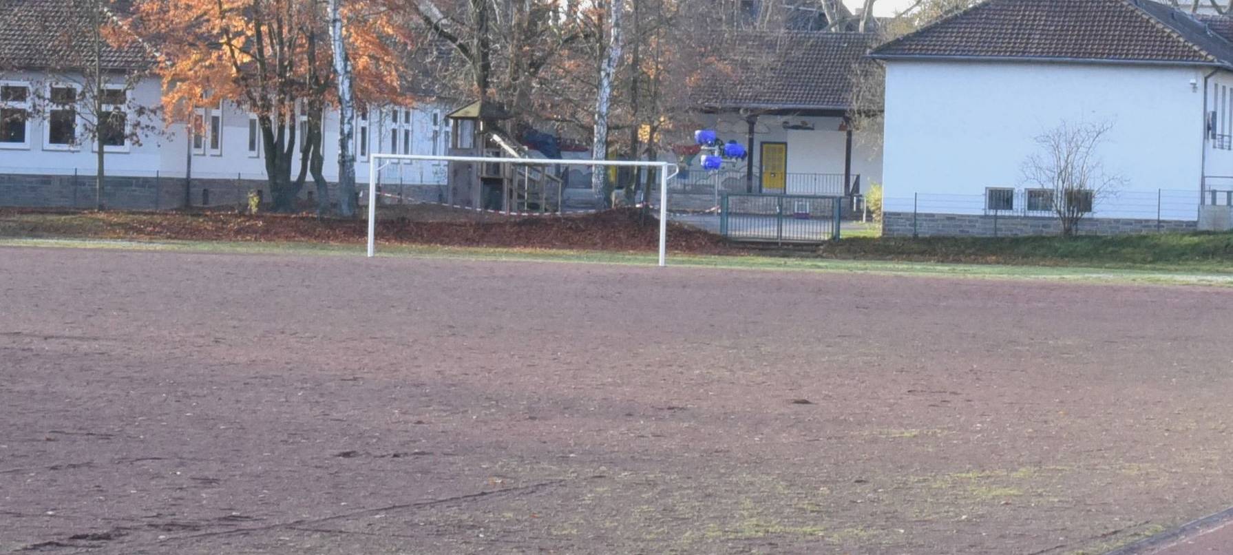 Der Rat der Stadt Schwerte entscheidet nächste Woche Montag (30.11.) über einen möglichen Neubau der Albert-Schweitzer-Grundschule. Diese Variante schlägt die Stadt der Politik vor - unter anderem, weil sie das beste Potenzial für die Zukunft habe.