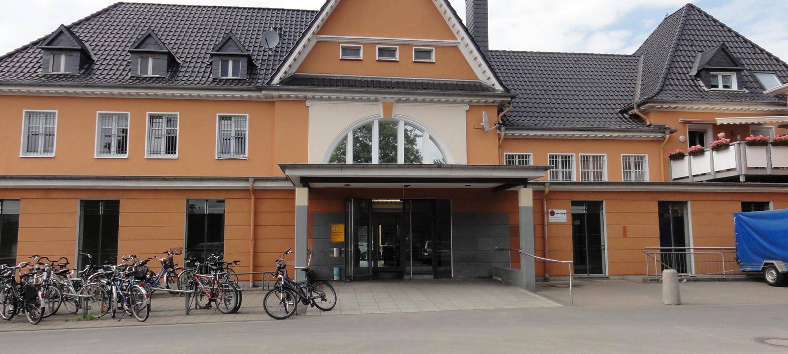 Das Bahnhofsgebäude in Lünen.