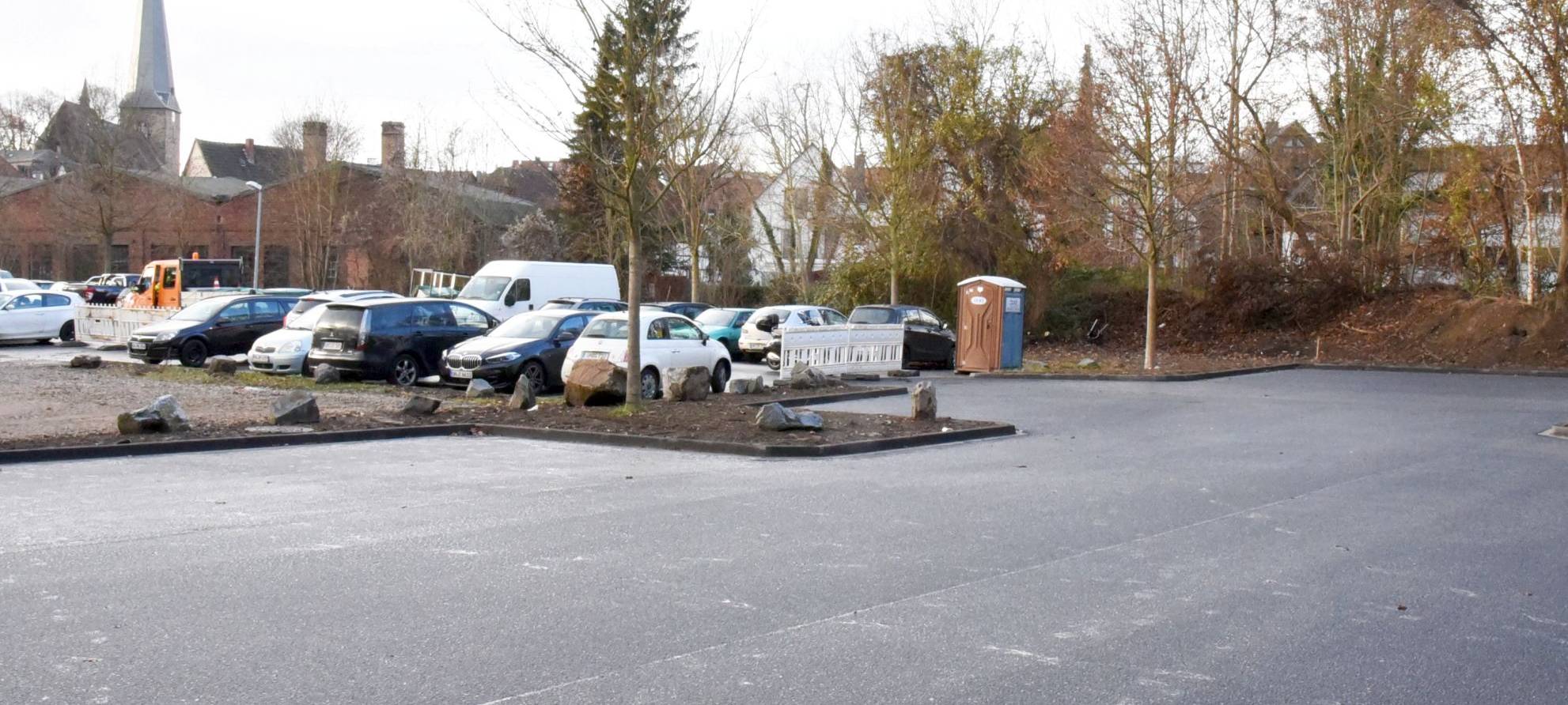 Hier ist neuer Parkraum entstanden, der ab sofort genutzt werden kann.