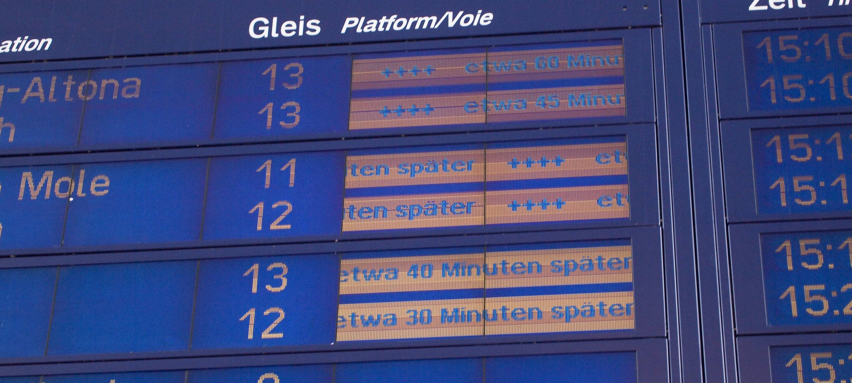 Kaputte Oberleitung sorgt für Bahnprobleme