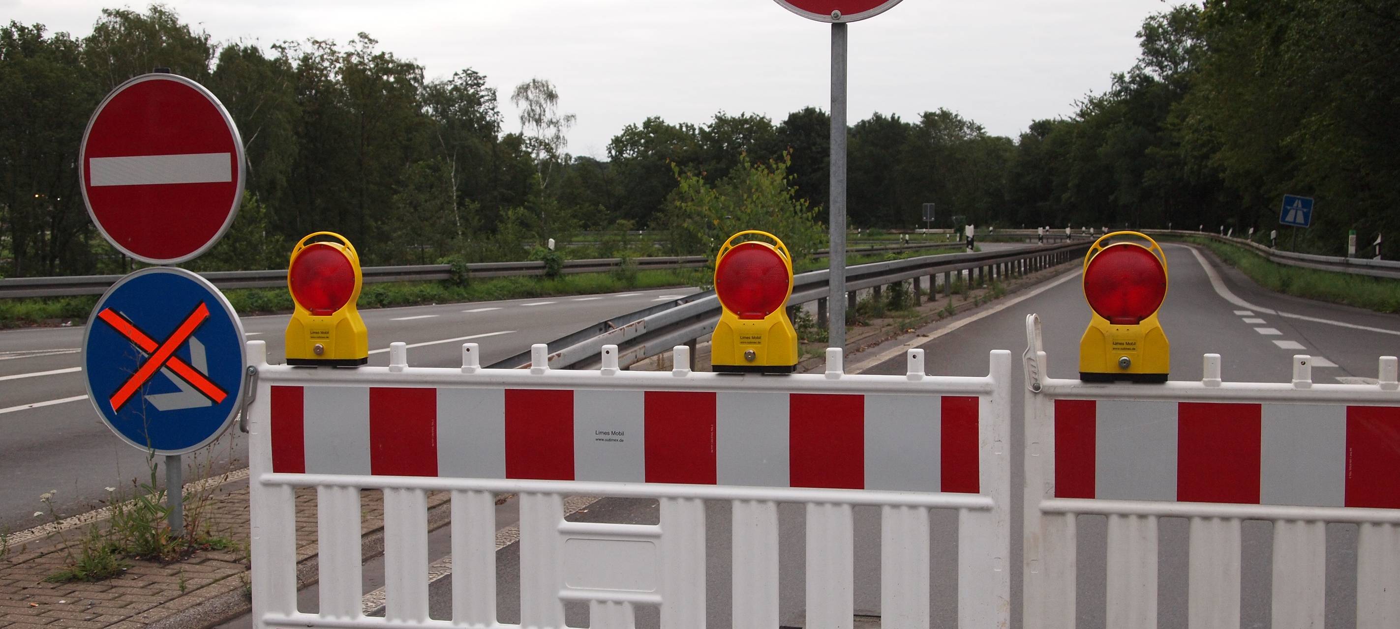 Bückenbaustelle startet