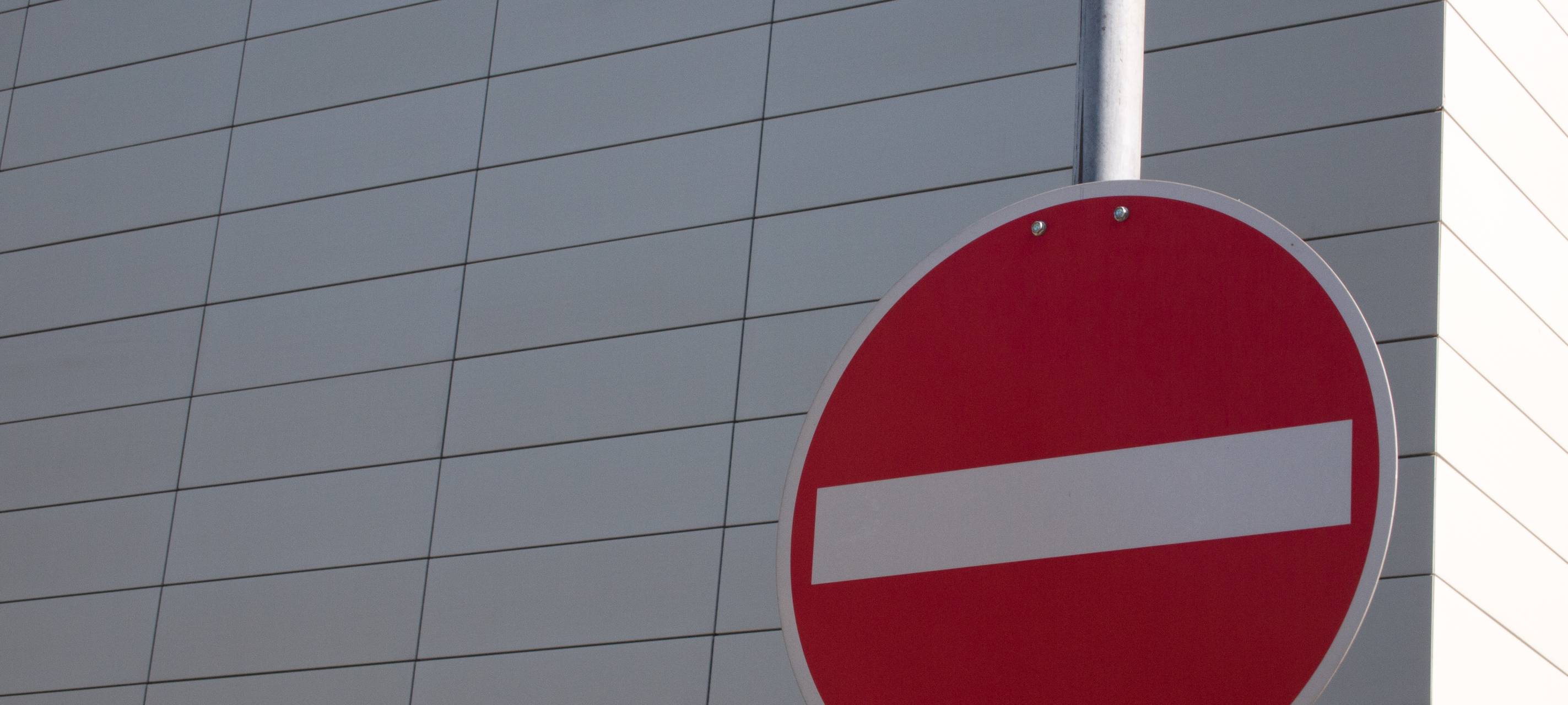 Neuer Asphalt für Zufahrt der B1