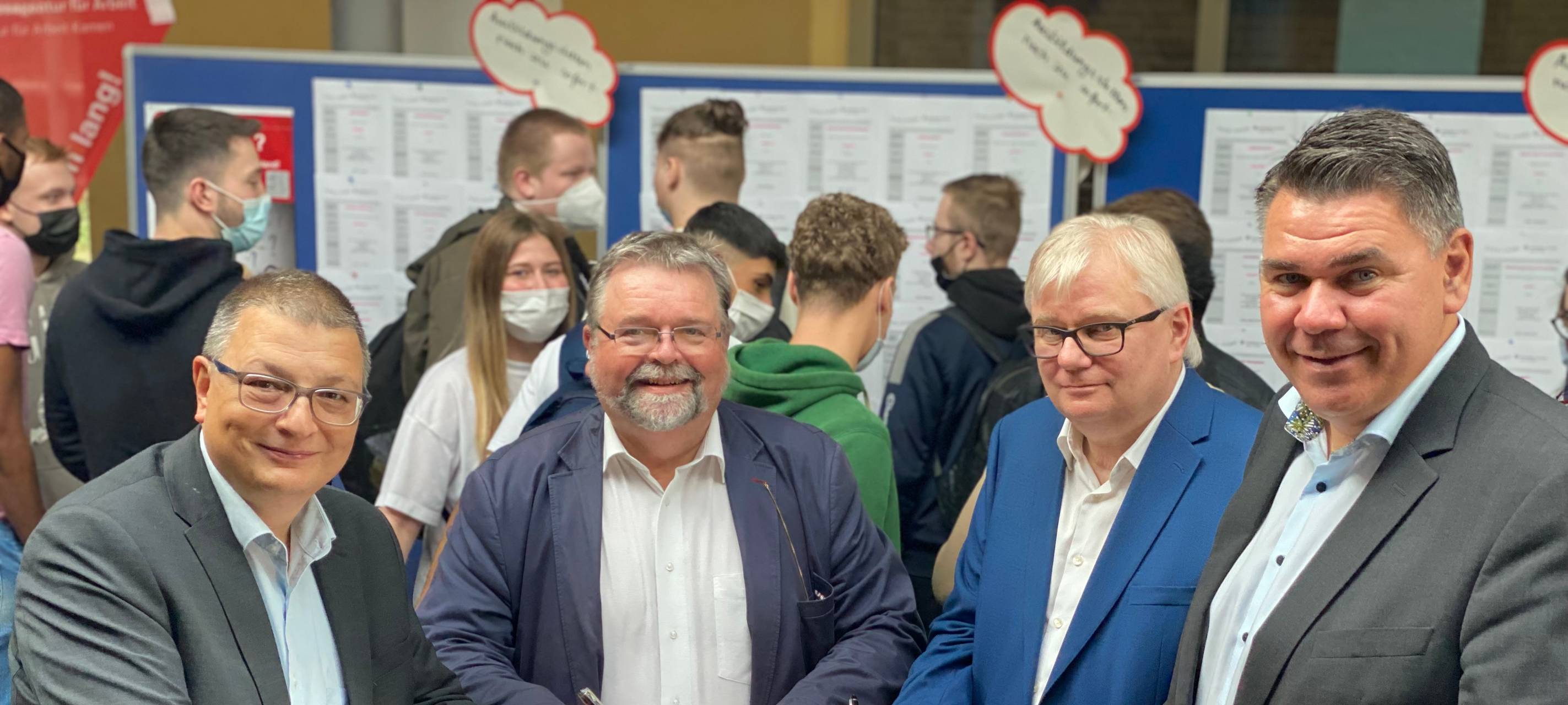 Jugendliche im Kreis Unna bestmöglich unterstützen