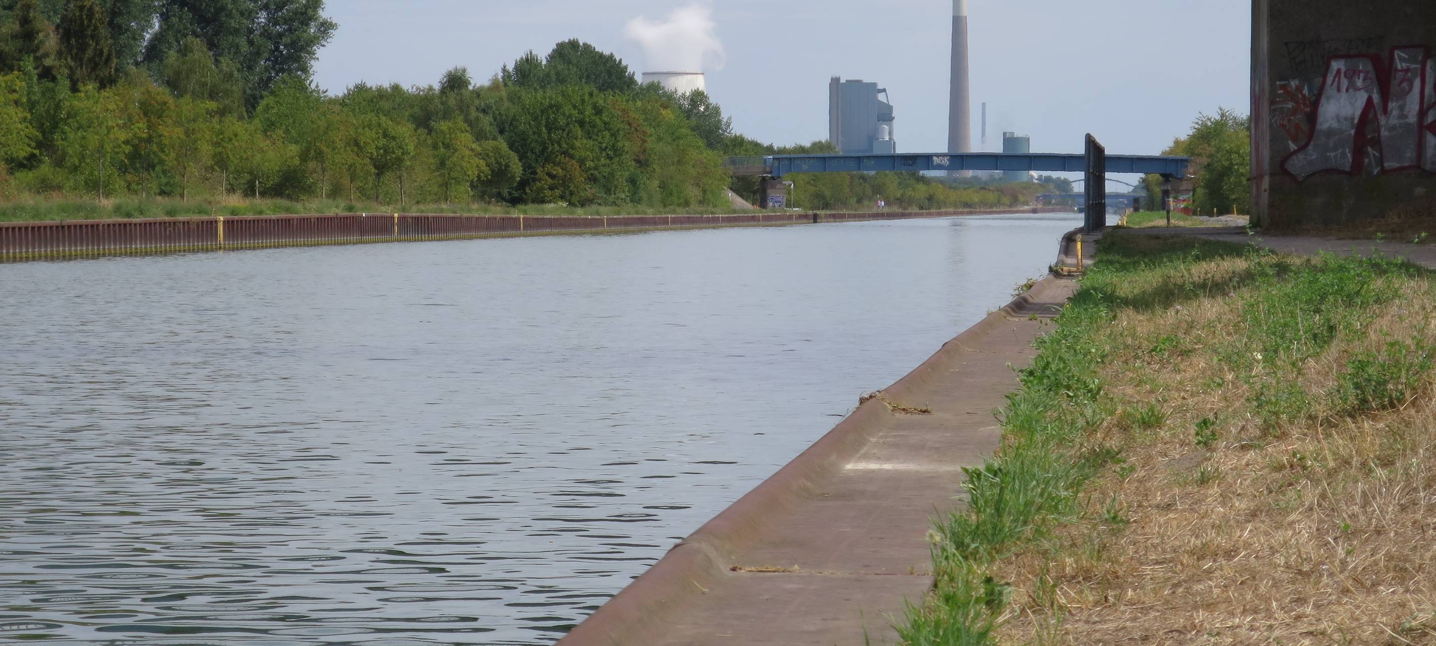 Leiche aus Kanal geborgen