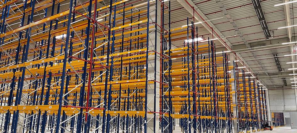 Das neue Lager von Poco in Bönen.