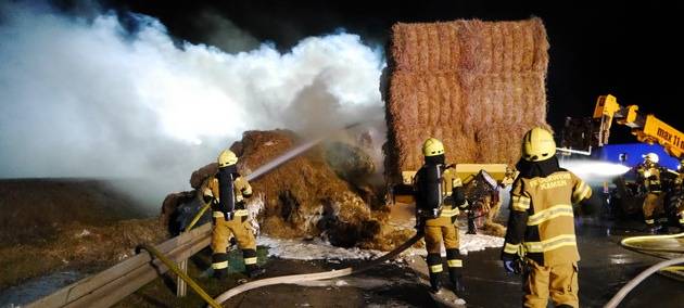 Brandeinsatz auf der A2 am Kamener Kreuz.