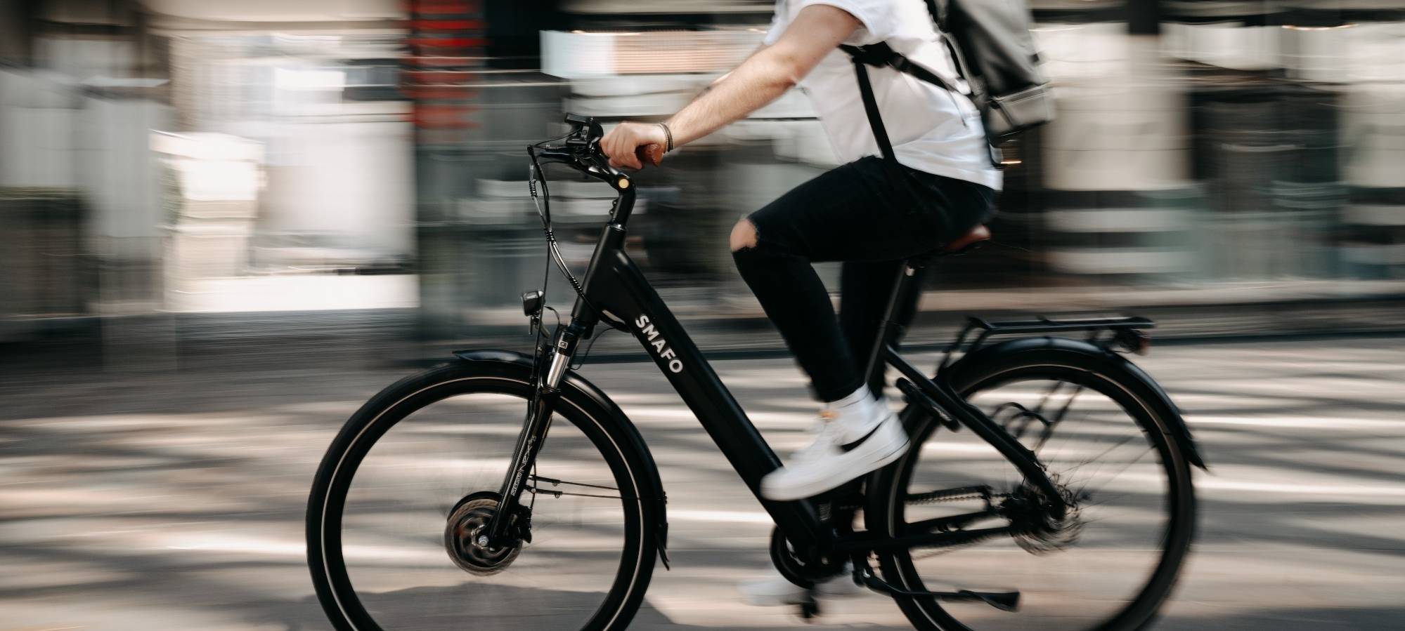 Ein Fahrradfahrer (Symbolfoto)