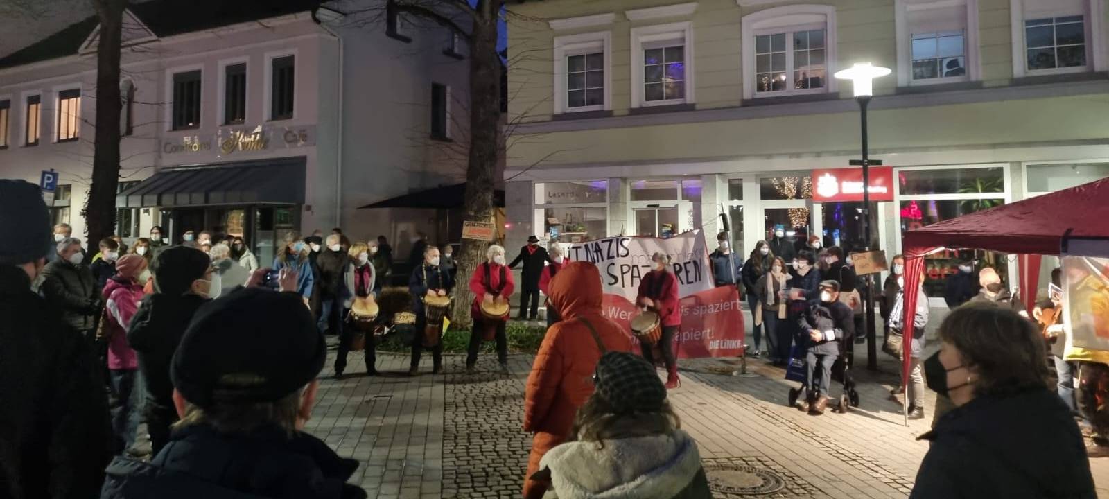 Kundgebung am Schwerter Rathaus