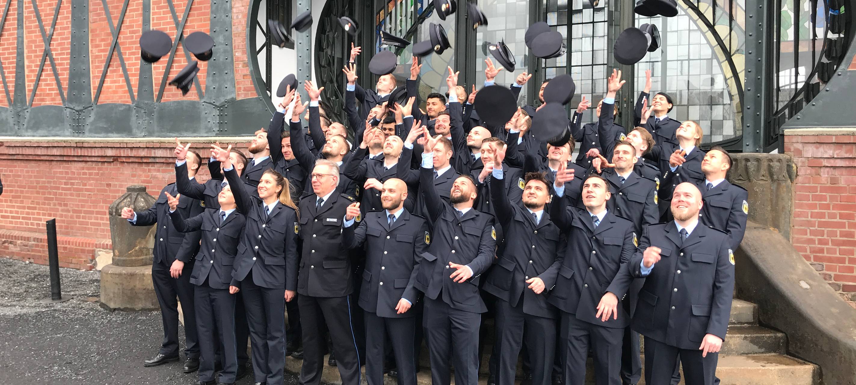 Mehr Polizeipräsenz an Bahnhöfen