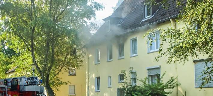 Kamen: Ersthelfer fängt Kinder auf