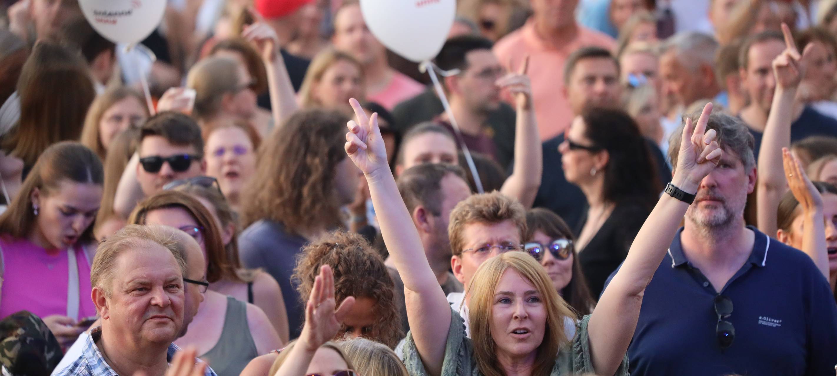 Der Antenne Unna-Radiosommer in Lünen ist gestartet