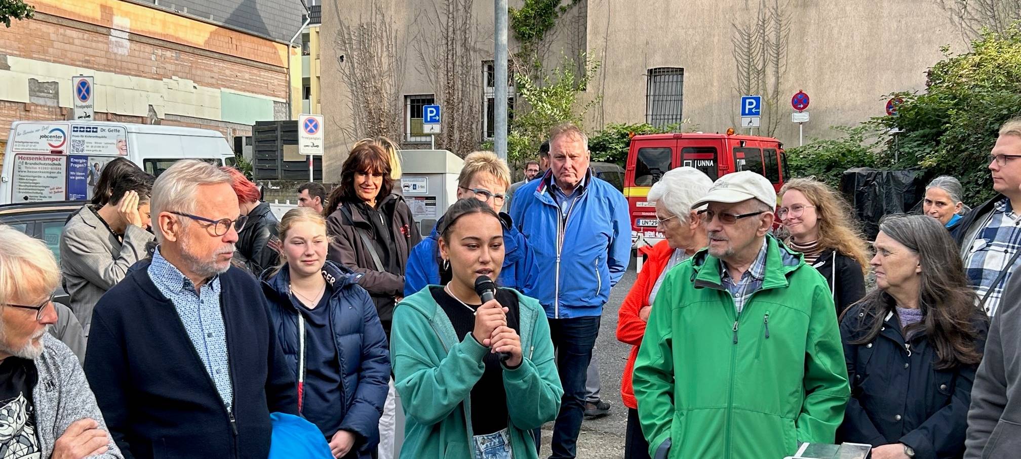 Unter den rund 80 Gästen eines Info-Abends waren auch Schülerinnen und Schüler des Ernst-Barlach-Gymnasiums und sagten ihre Meinung zum Reallabor.