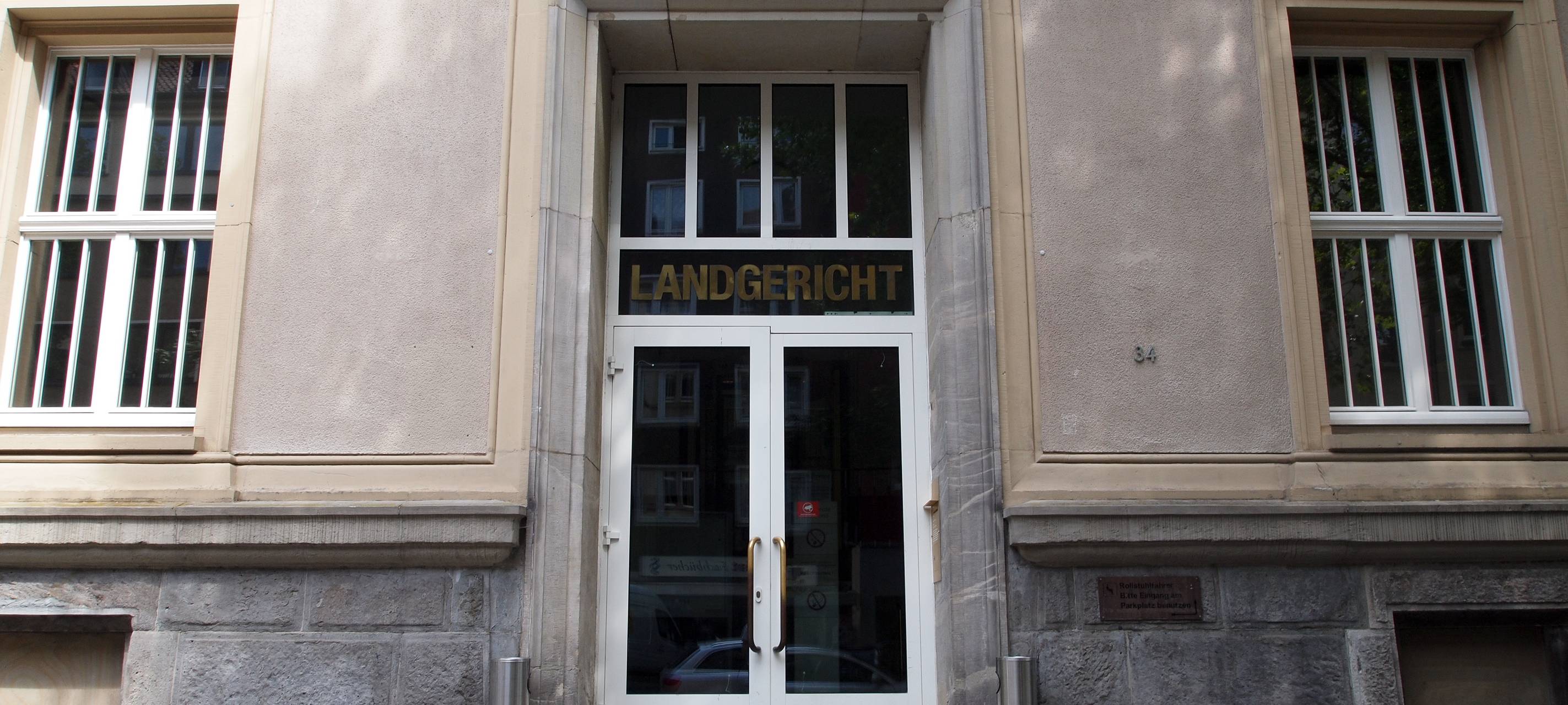 Prozessbeginn: Selmer wegen sexuellem Missbrauch von Kindern vor Gericht