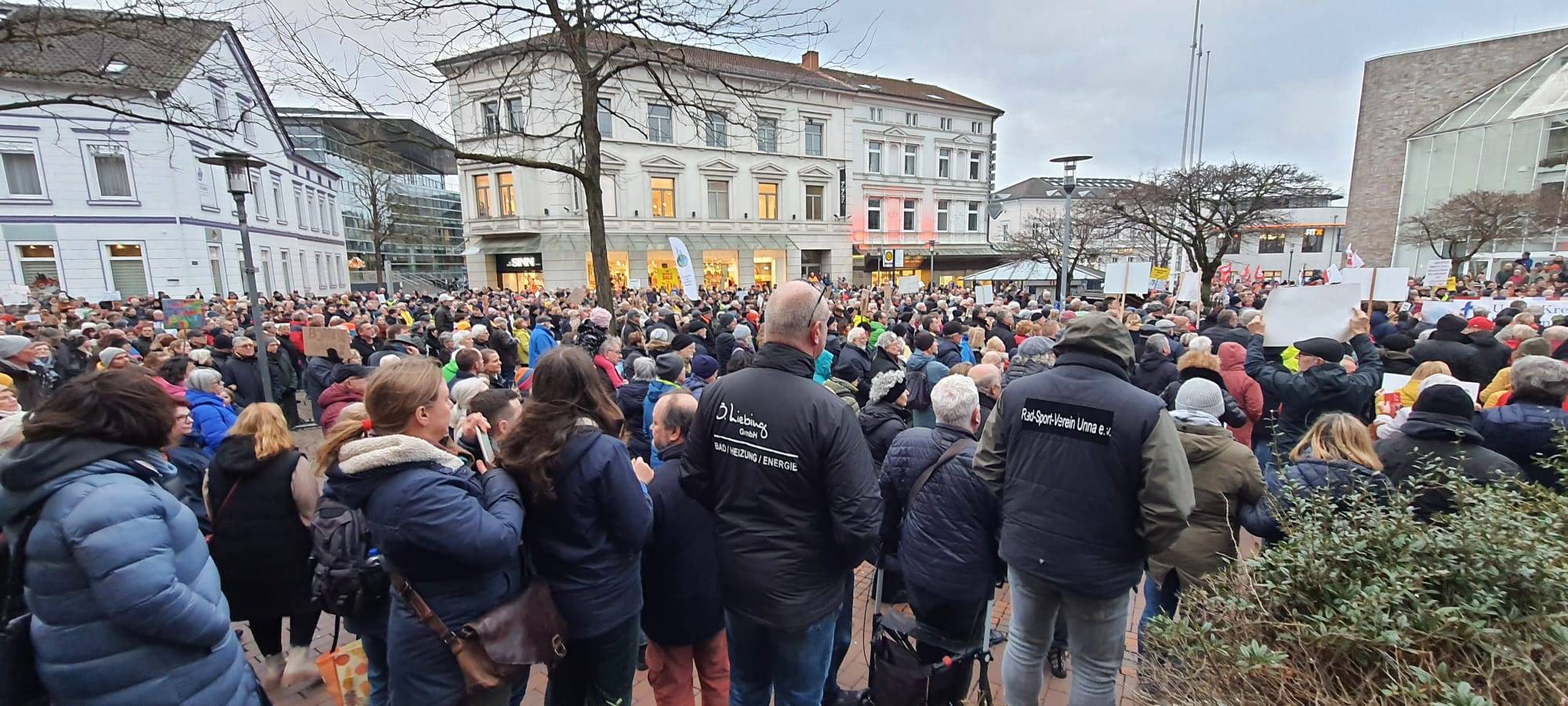Demos für Demokratie im Kreis Unna