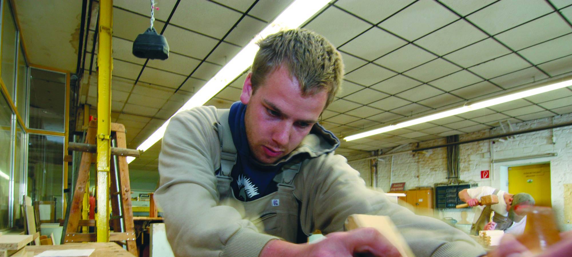 Ausbildung in der Holzverarbeitung.