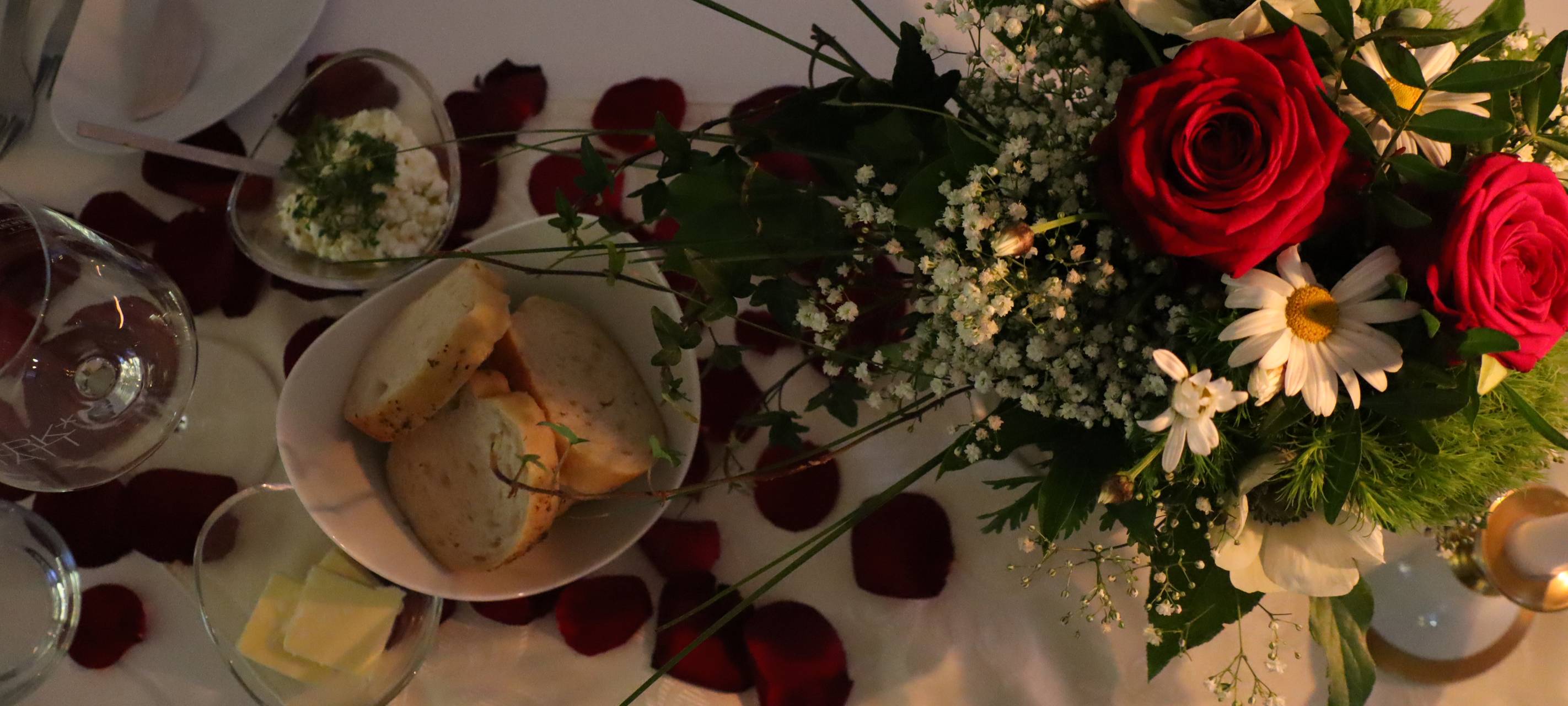 Love Is On The Air: Candlelight Dinner bei Antenne Unna