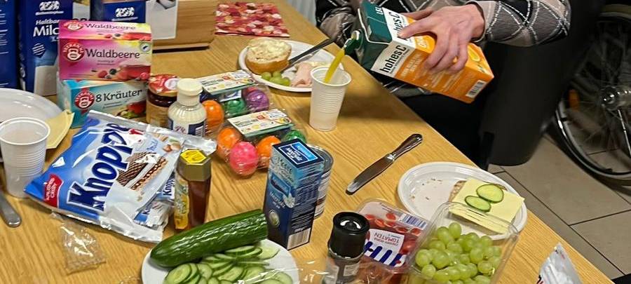 Frühstück in der Fröndenberger Taxizentrale