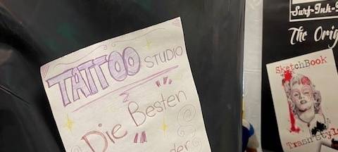 Mini-Kamen: 300 Kinder spielen eine Stadt nach