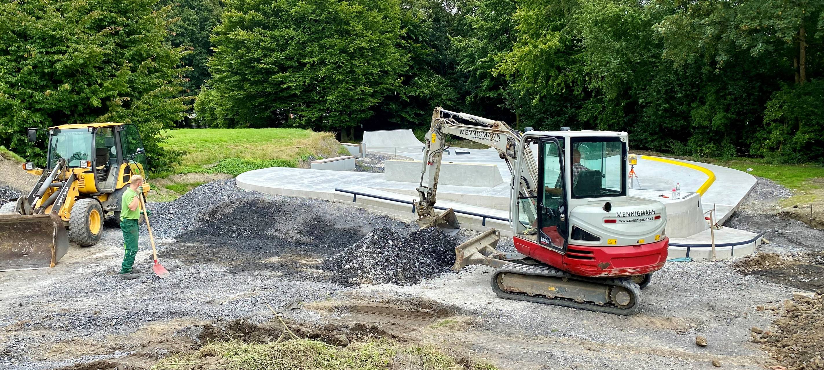 Kamen: Skatepark fast fertig