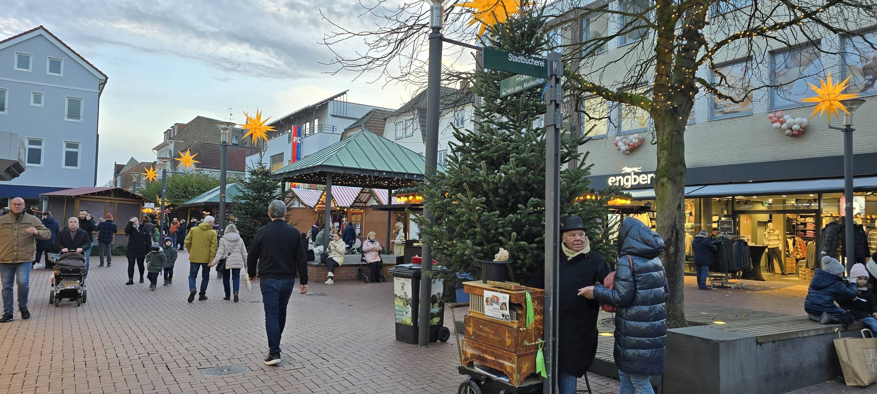 Der Weihnachtsmarkt in Lünen ist gestartet