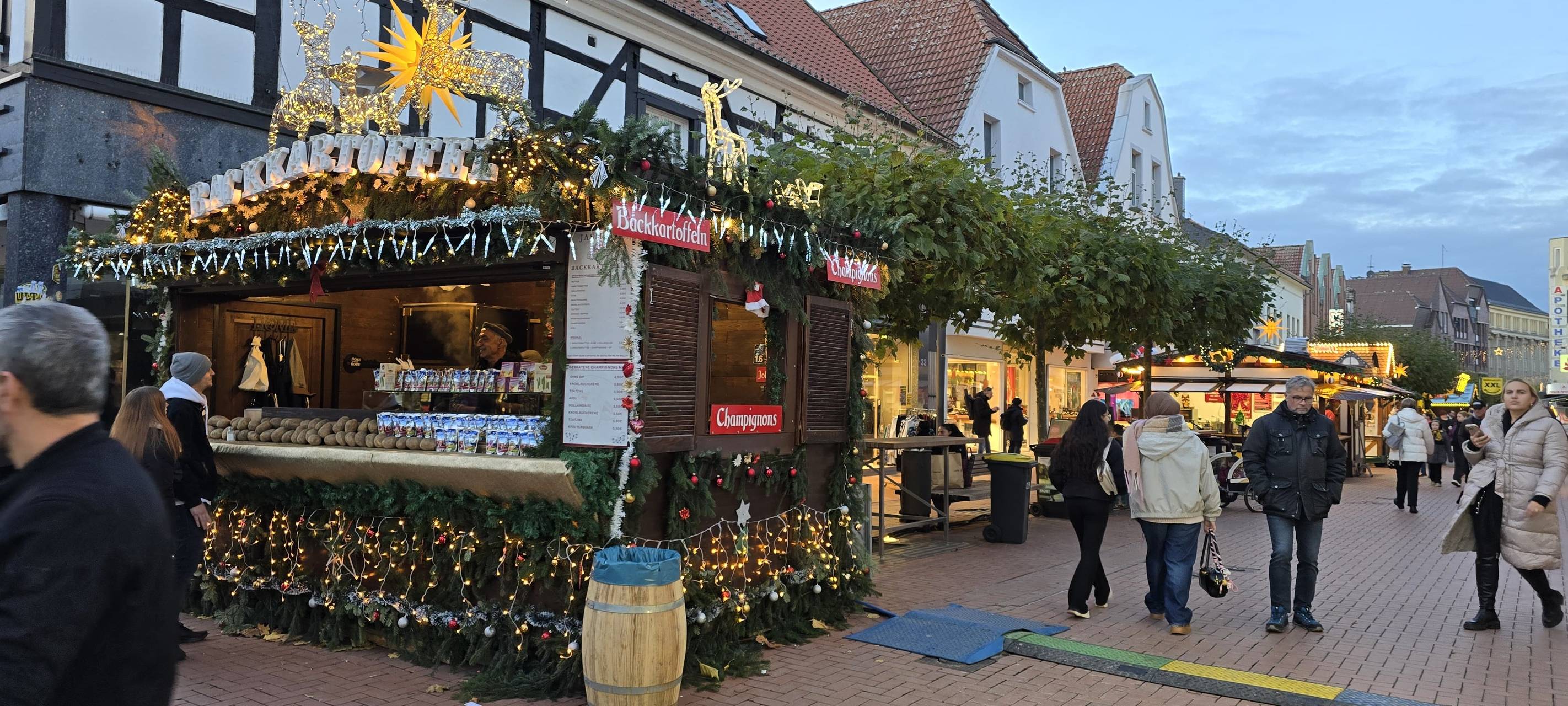 Der Weihnachtsmarkt in Lünen ist gestartet