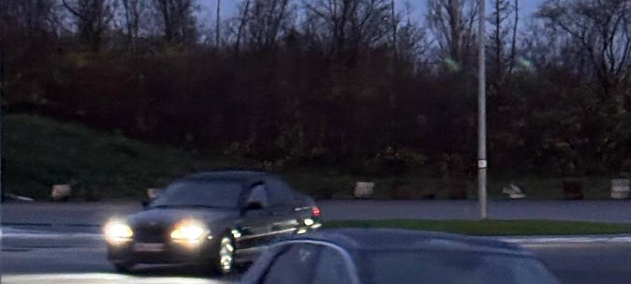 Bremsen bis die Reifen quietschen