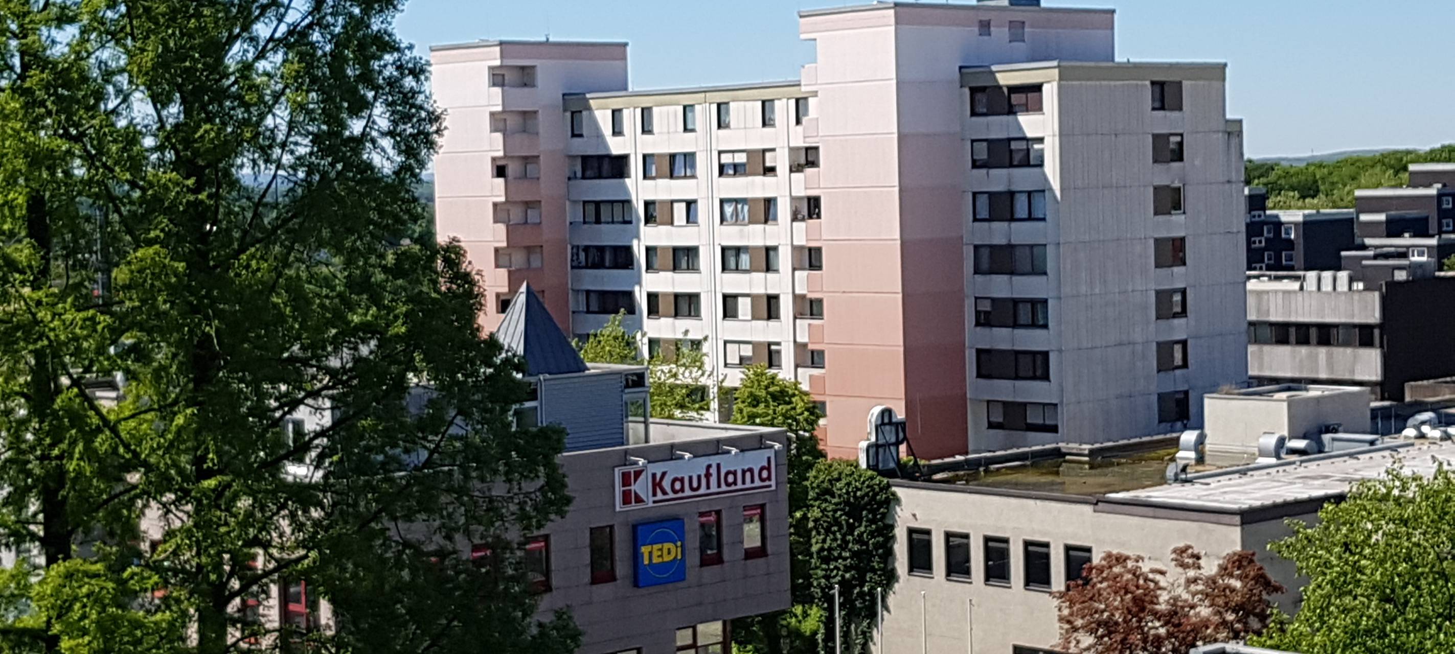 Häuser-Räumung nach Brand in Turmarkaden