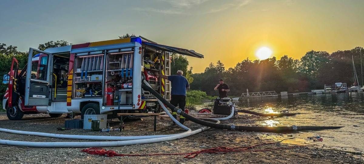 Bild vom Waldbrand am Möhnesee am 13.6.2025.