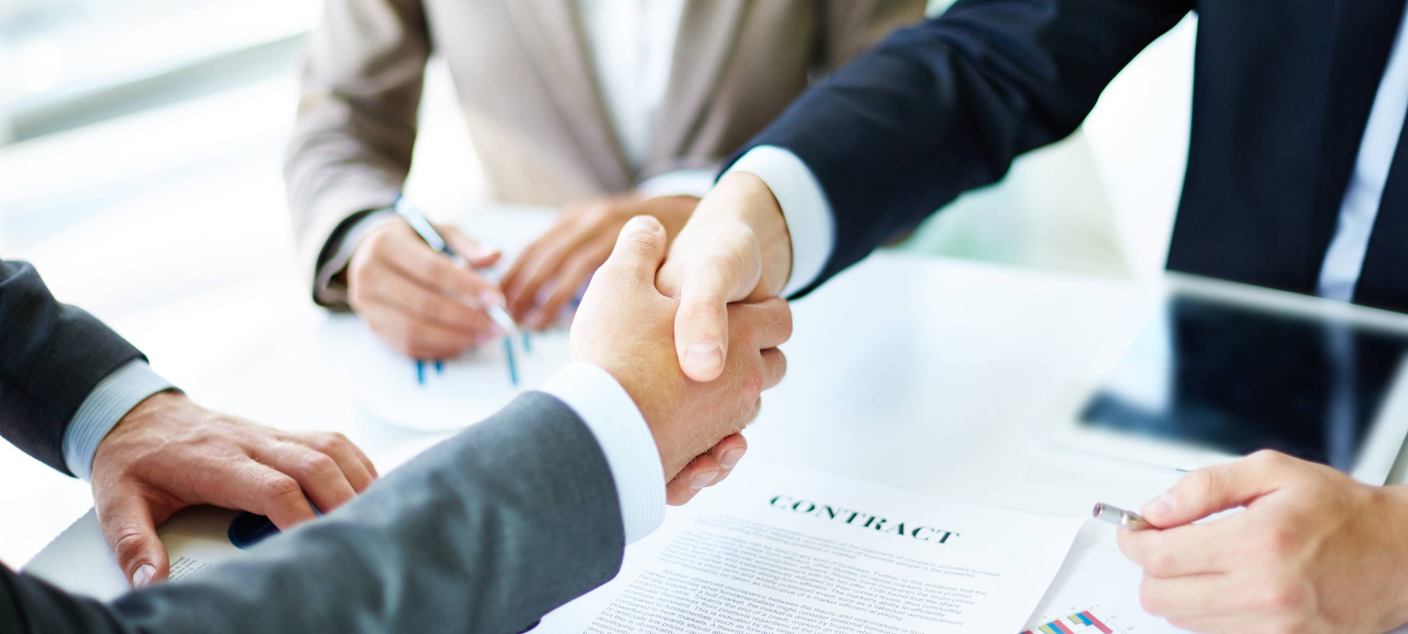 Vertrag unterzeichnen: Symbolbild
