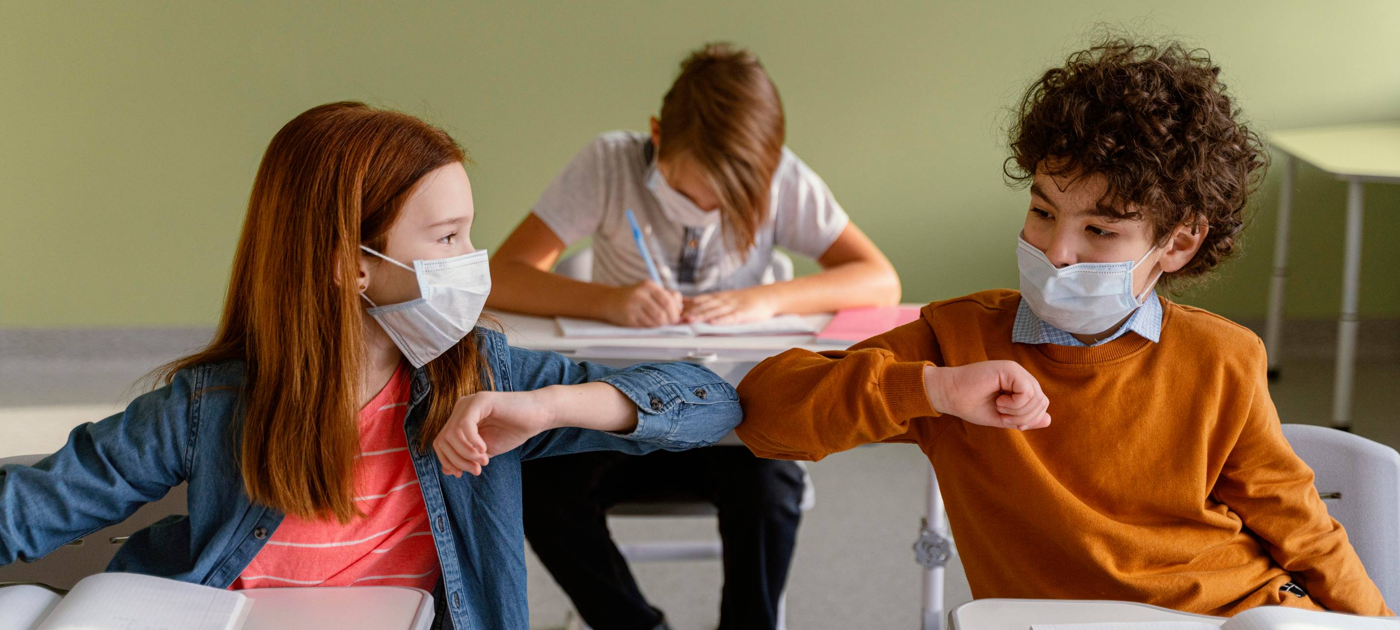 Symbolbild Schule und Corona