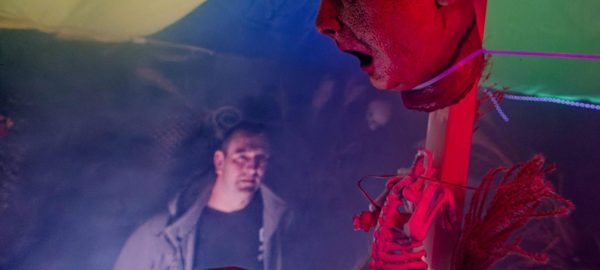 Besuch in Horror-Haus in Duisburg bei Halloween-Fan Sven Wagner