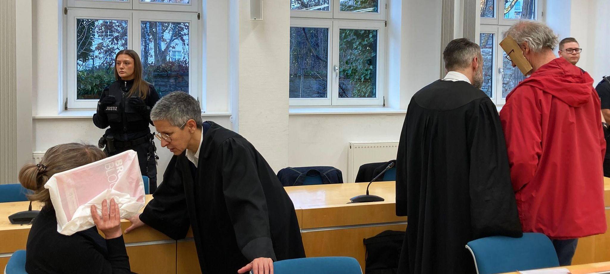 Prozessauftakt um mutmaßliche Geiselnahme in Erfurt