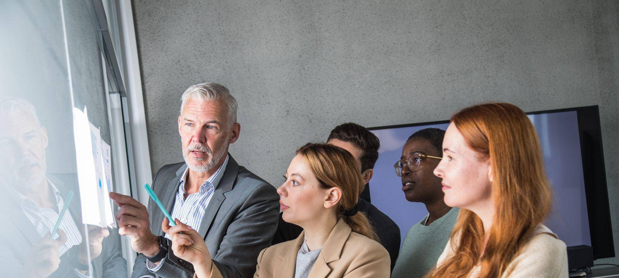 Arbeitswelten - Meeting mit Kollegen