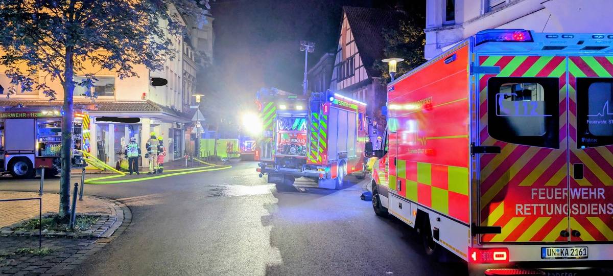 Acht Verletzte bei Brand in Kamen