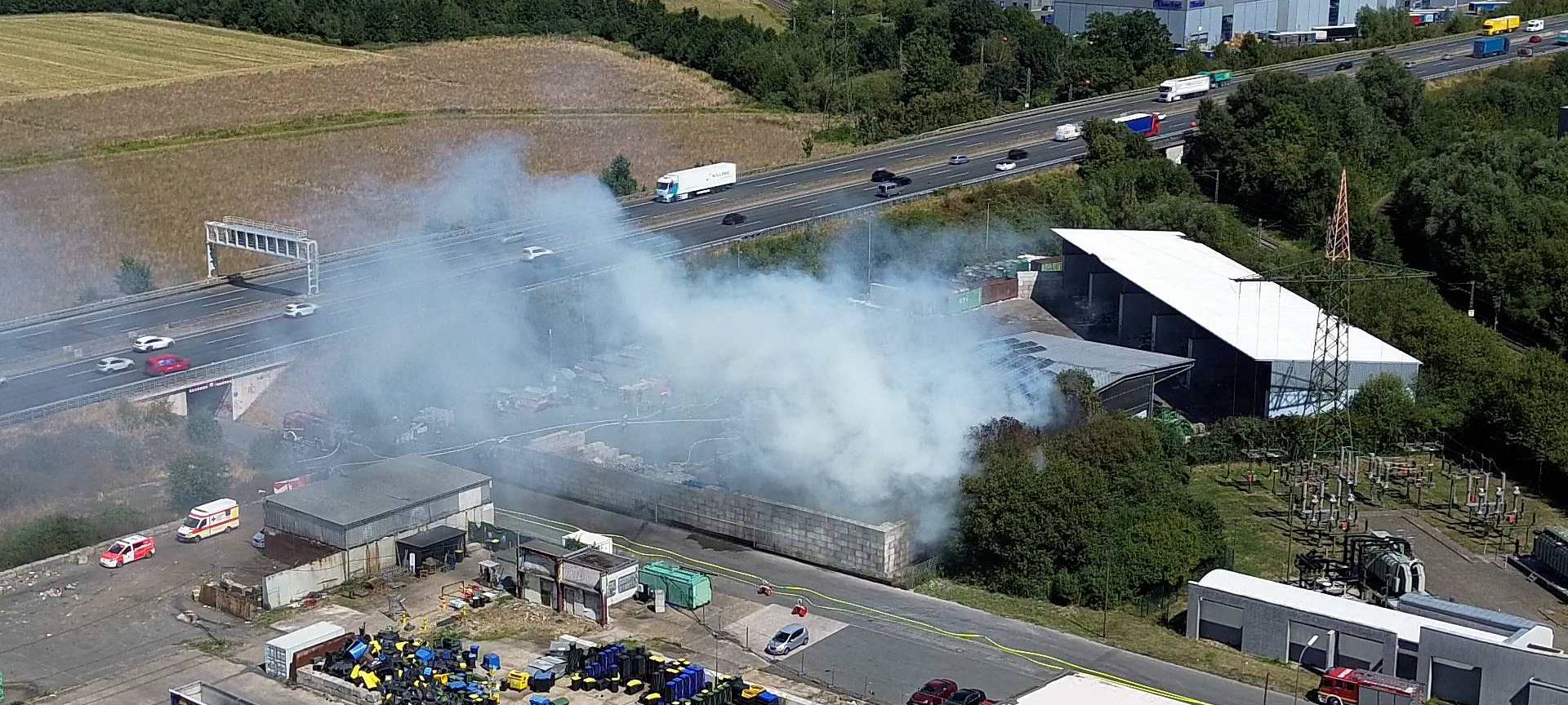 Feuer auf GWA-Wertstoffhof in Bönen