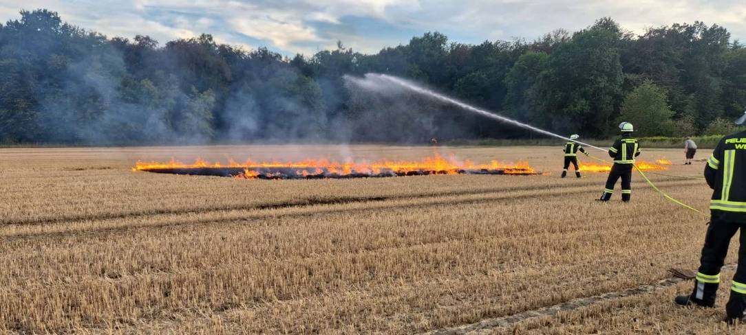 Die Freiwillige Feuerwehr Werne hat für den Ernstfall geübt, um Waldbrände zu bekämpfen.