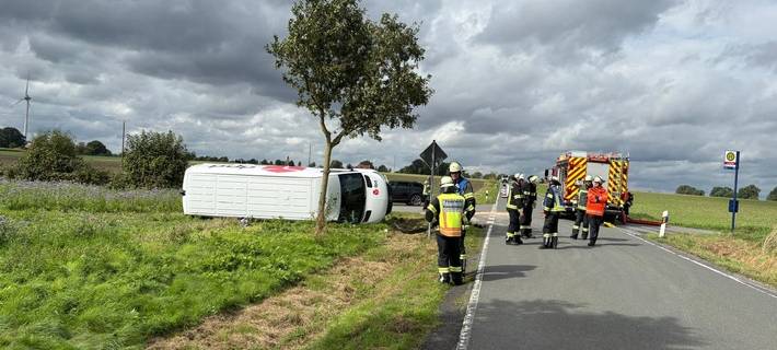 Verkehrsunfall auf der Herberner Straße - vier Personen verletzt.
