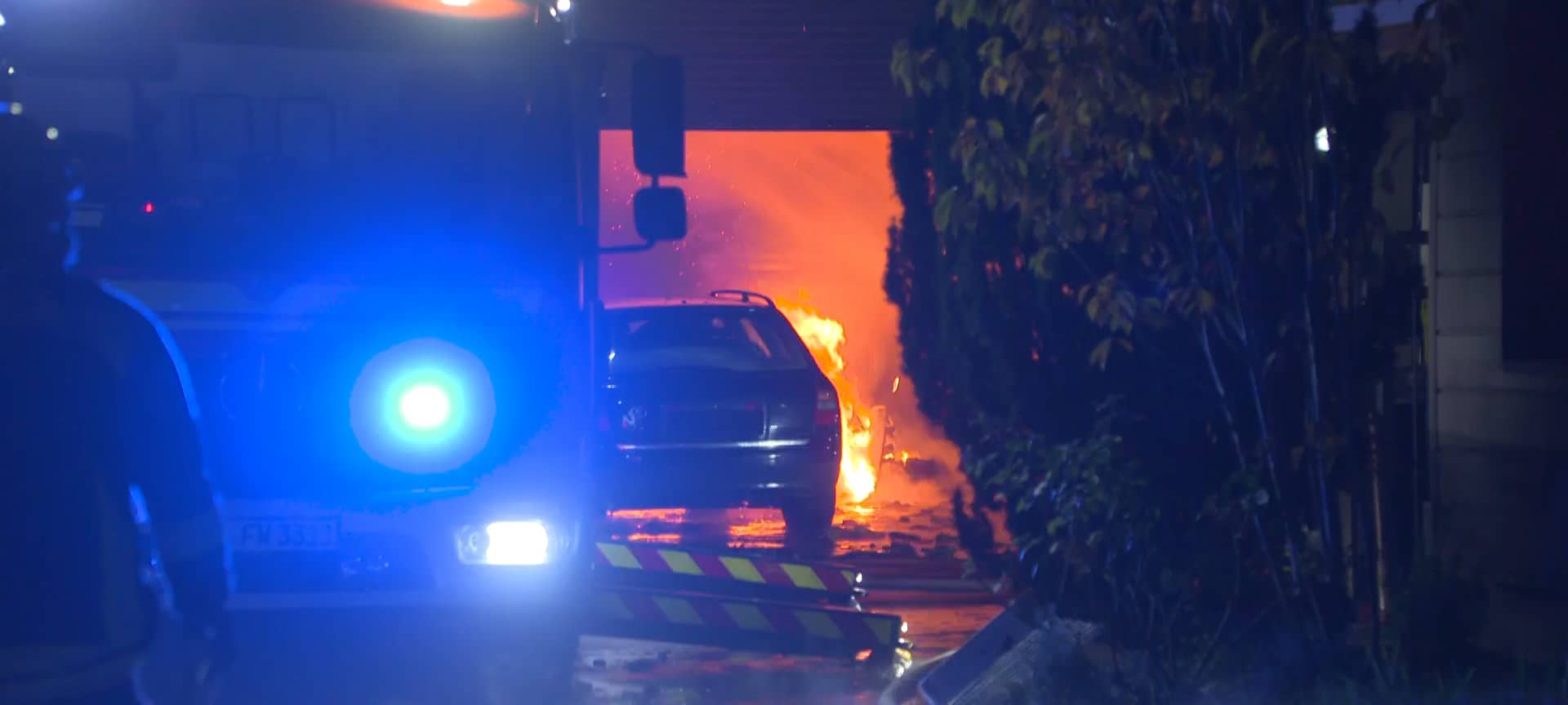 Kreis Unna: Rauch und Feuerschein aus Dortmund