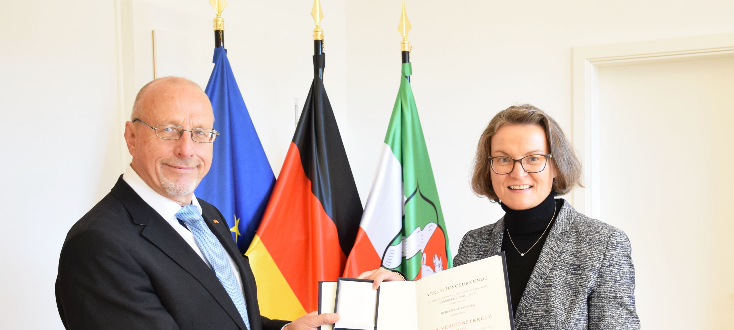 Bundesverdienstkreuz für Roland Schäfer