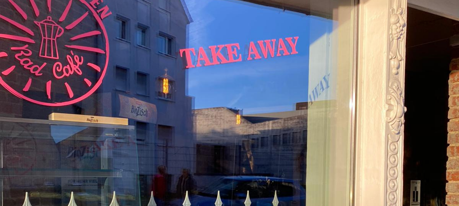 Unna: Stahlhaufen Rad-Café eröffnet