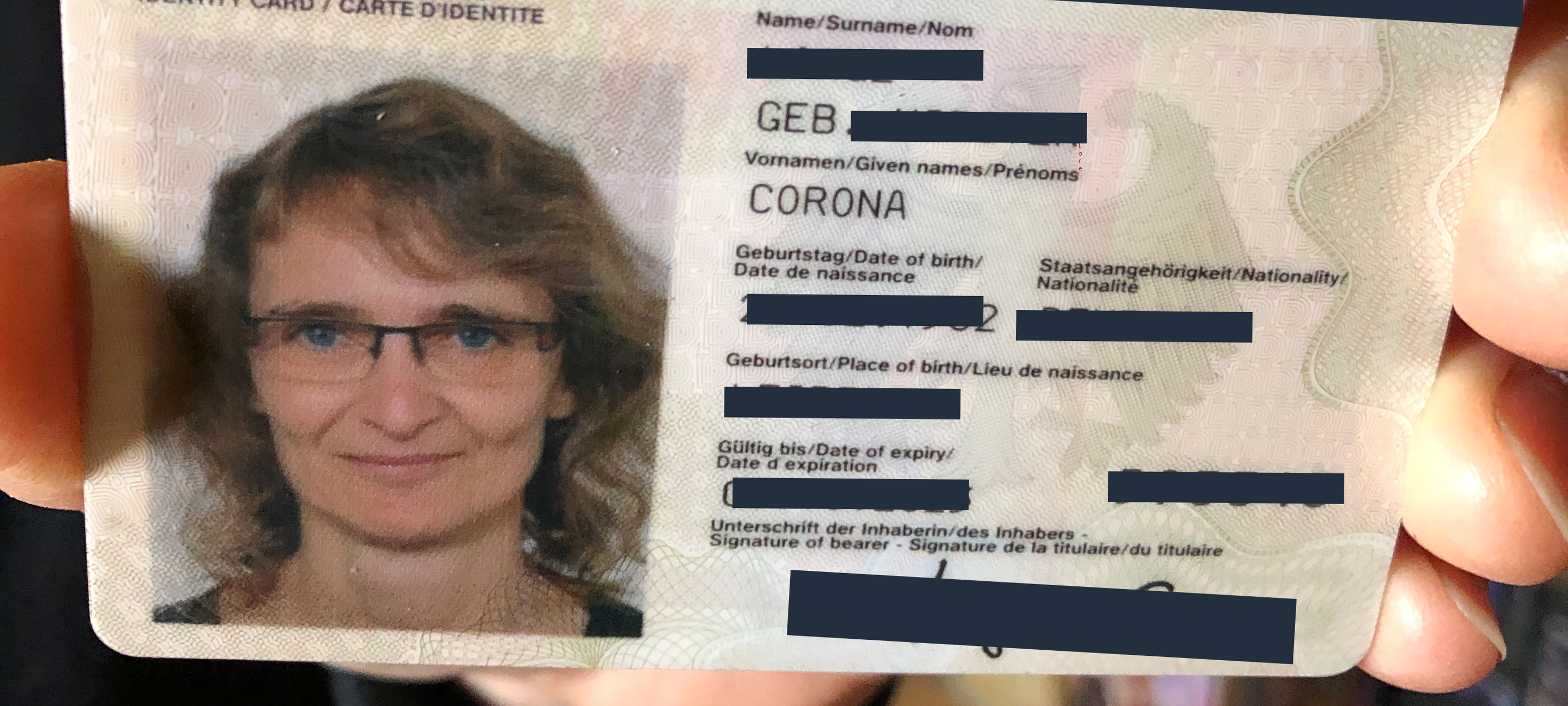 Der Personalausweis von Corona